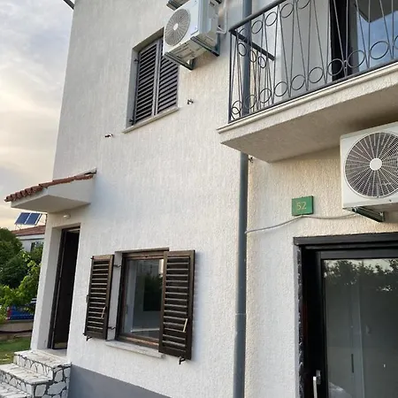 Apartment Paradiso Arx