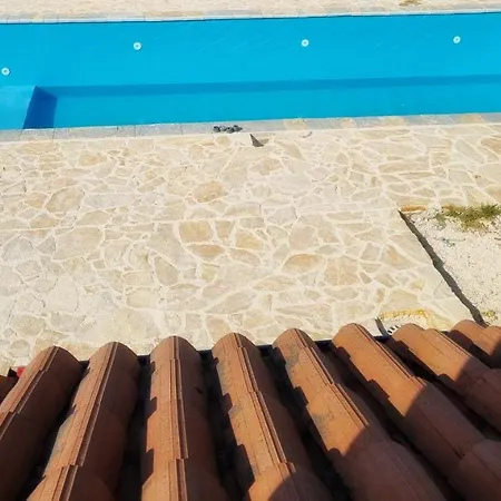 Apartment Paradiso Arx Pula