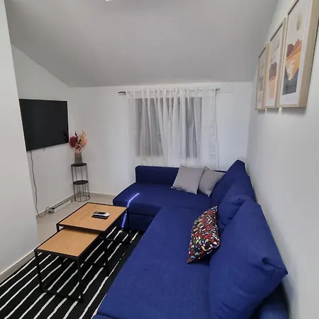 Paradiso Arx Appartement *