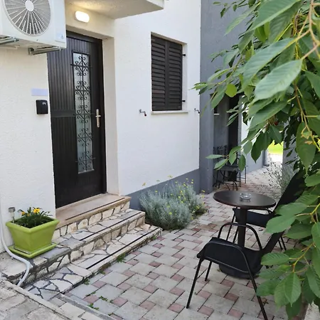 Paradiso Arx شقة بولا