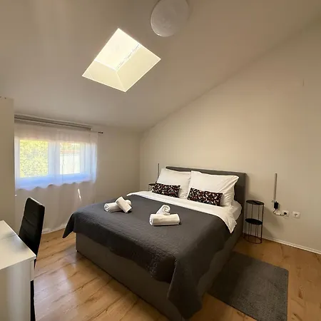 Paradiso Arx Apartamento Pula